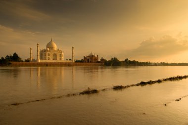 Taj Mahal in sunset scene clipart