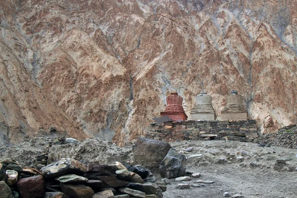 Natura luogo di preghiera situato nella valle di Marhka vicino alla città di Leh India — Foto Stock