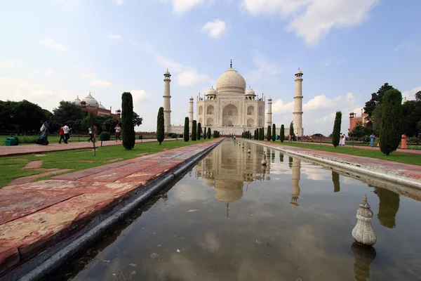 Taj Mahal Agra, Hindistan 'da. — Stok fotoğraf