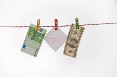 euro ve dolar karşılaştırılması. para için clothesline.