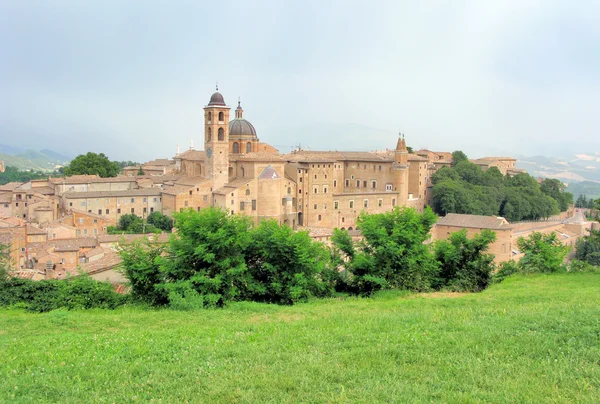 Vue d'Urbino en Italie — Photo
