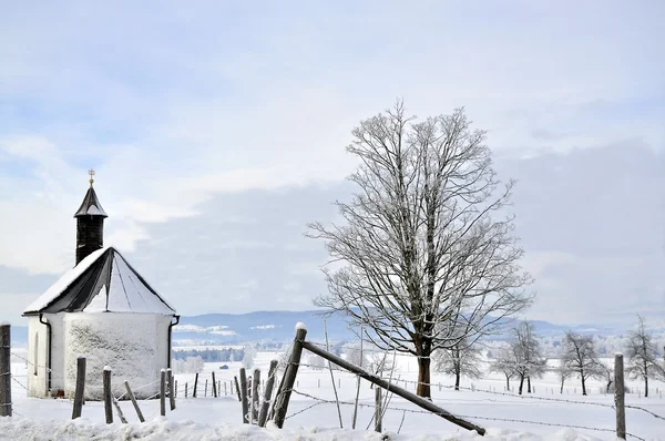 Kışın şapel — Stok fotoğraf