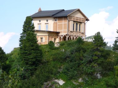Schachenhaus on Mount Schachen clipart