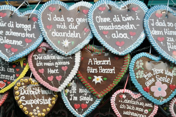 Lebkuchenherzen Gingerbread hearts — Stock Photo, Image