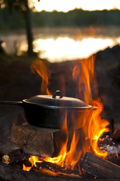 Camping Cooking — Stock Photo, Image