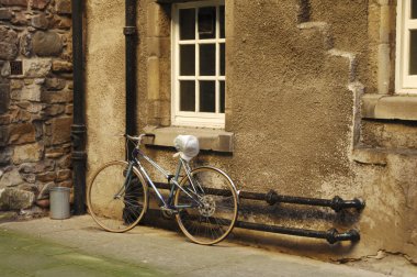 yakın Bisiklet Edinburgh