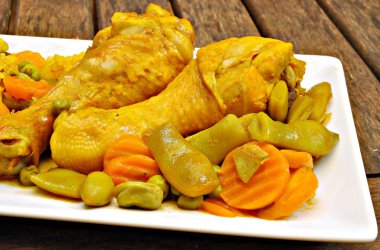 Pollo a la jardinera