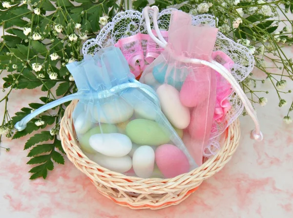 Obsequio con caramelos — Fotografia de Stock