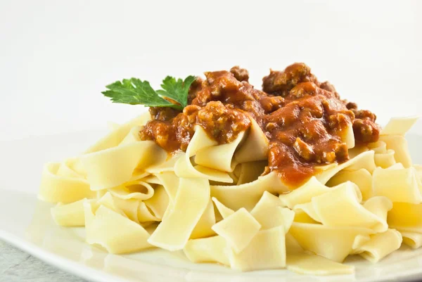 Pappardelle pasta with meat sauce — Stock Photo, Image