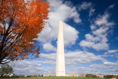 Washington Monument Autumn Framed Leaves Blue Sky clipart