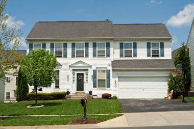 Front Vinyl Siding Single Family House Home Suburban Maryland, U clipart