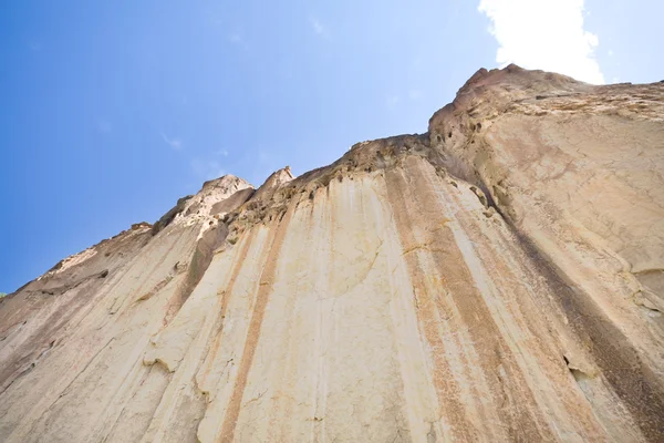 Tuff aska cliff valles caldera, bandelier nationalmonument nya m — Stockfoto