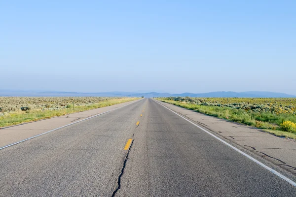 Middle of Empty Road Rural Taos New Mexico — Stock Photo, Image