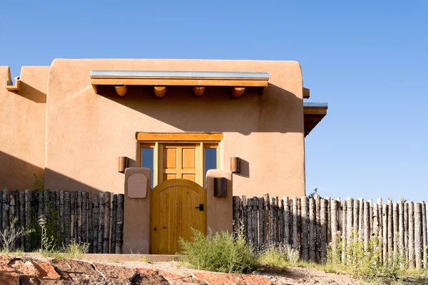 Adobe Single Family Home Fence Santa Fe New Mexico — Stock Photo, Image