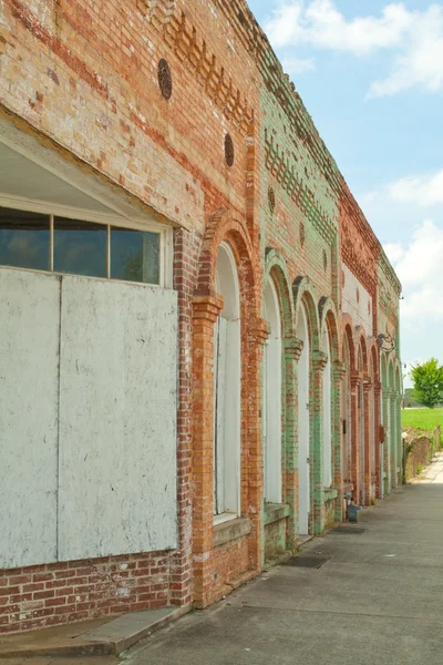 Abordado frente a tienda Vintage envejecido fachada, Carolina del Sur —  Fotos de Stock