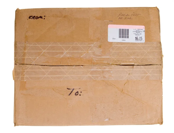 Nieczysty stary kartonowe pudełko do z mierzona na białym tle — Zdjęcie stockowe
