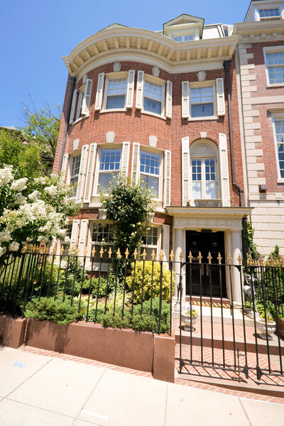 Роу-хаус Адамса по-федеральному
