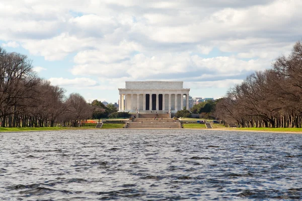 Memoriale di Lincoln di inverno che riflette la piscina Washington DC — Foto Stock
