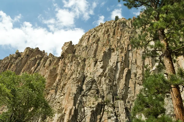 Cimarron canyon state park oszlopos cliff sangre de cristo mount — Stock Fotó