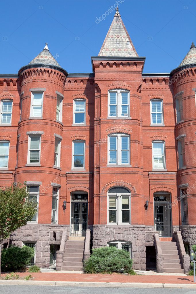 Richardsonian Romanesque Brick Row Home Washington — Stock Photo