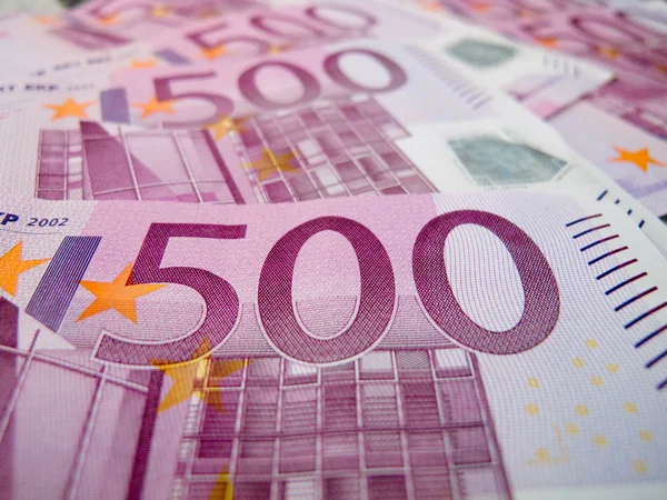 500 cinco notas de euro arredondadas — Fotografia de Stock