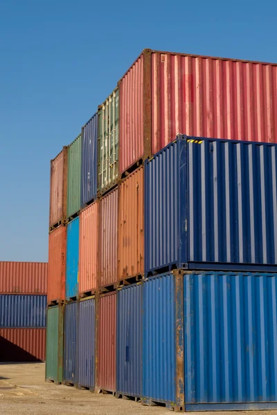 Stack of containers for leasing — Stock Photo, Image