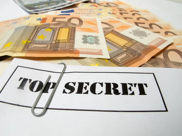 Dinheiro secreto — Fotografia de Stock