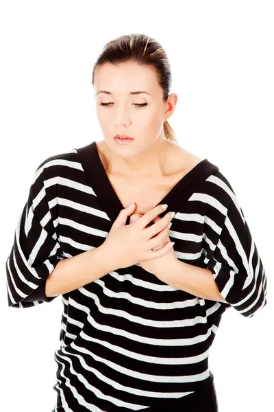 Vrouw met pijn op de borst — Stockfoto