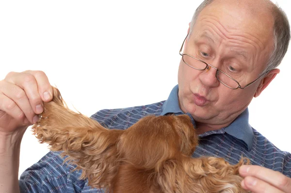 Homme âgé chauve avec chien — Photo