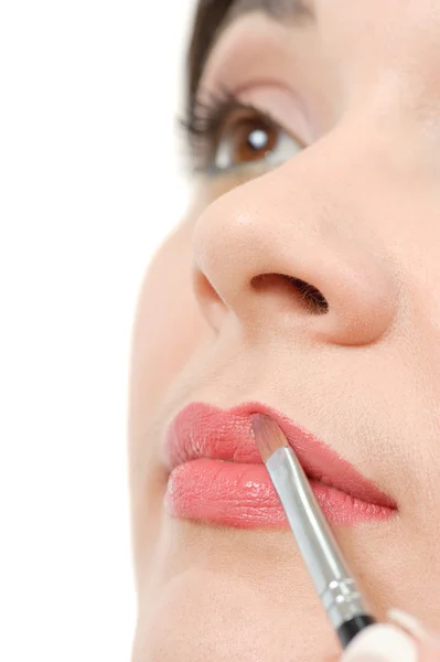 Flüssiger, glänzender Lippenstift aufgetragen — Stockfoto
