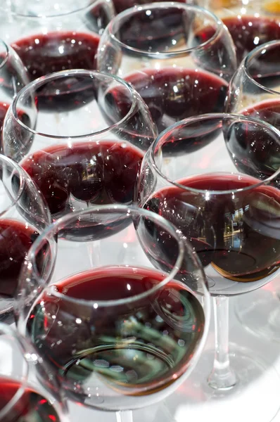 Red wine glasses, selective focus — Stock Photo, Image
