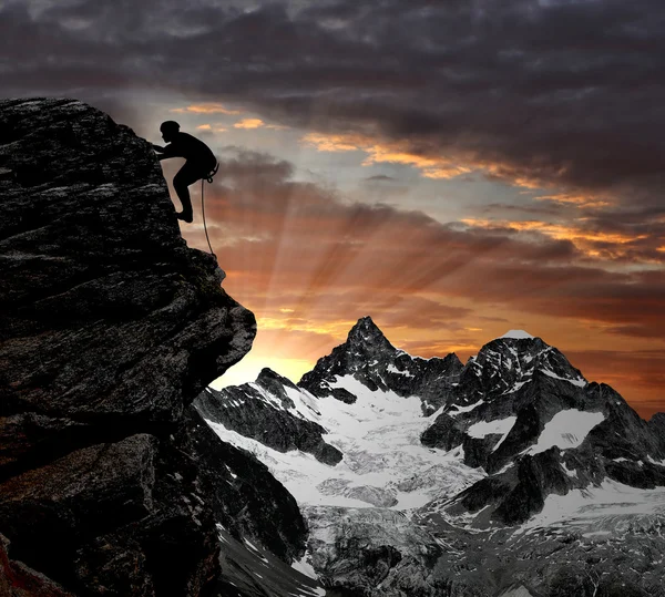 Ορειβατών στις Άλπεις ελβετικό — Φωτογραφία Αρχείου