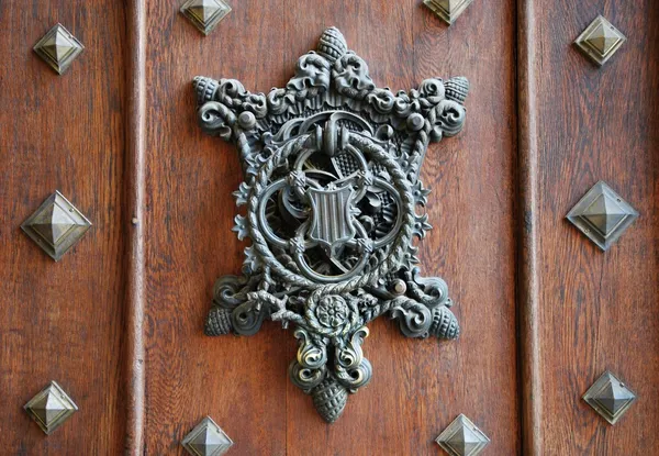 Middeleeuwse deur. — Stockfoto