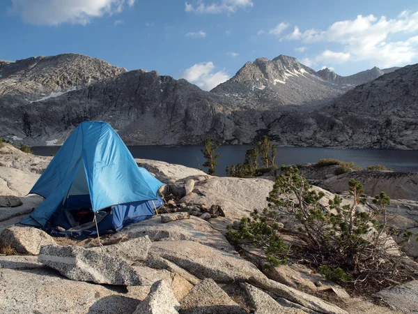 Plecak namiot — Zdjęcie stockowe