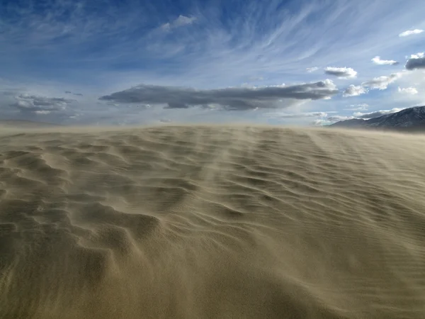 Движущиеся пески — стоковое фото