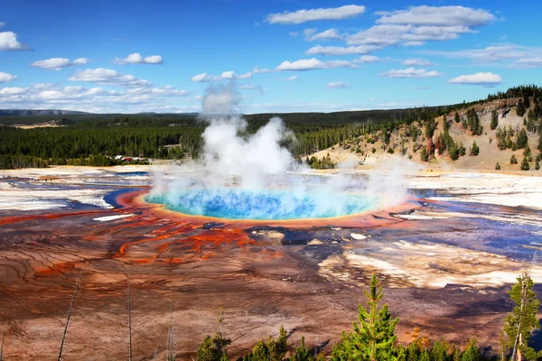 Grand Prismatic Spring In Yellowstone — Stock Photo, Image