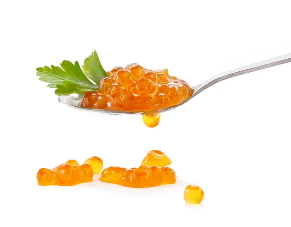 Cuchara con caviar rojo sobre fondo blanco —  Fotos de Stock