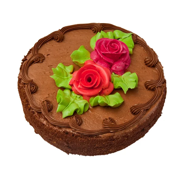 Pastel de chocolate con dos rosas de color crema. Aislado sobre fondo blanco . —  Fotos de Stock