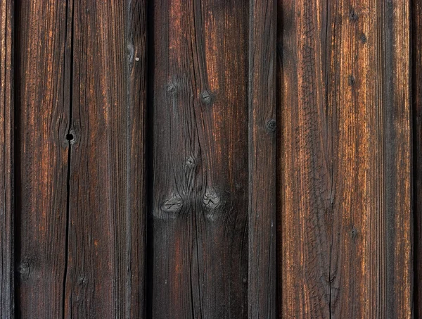 Дерев'яна стіна з обпаленими дошками — стокове фото
