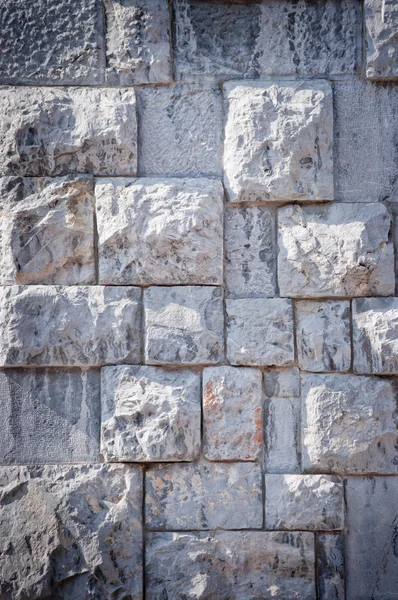 Extraña pared con bloques viejos —  Fotos de Stock