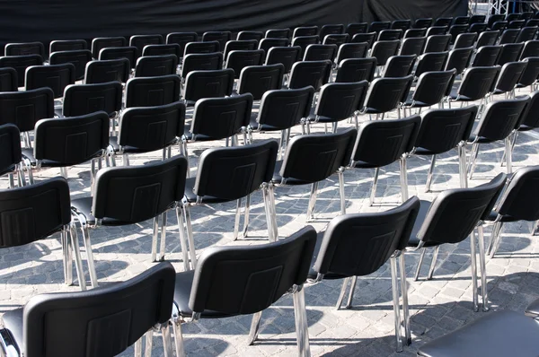 Πολλή μαύρο καρέκλες — Φωτογραφία Αρχείου