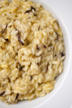 Porcini mantar radicchio ve peynir ile İtalyan risotto