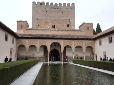 yard alhambra, granada, İspanya