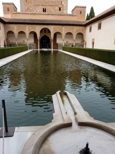 Moorish fountain of Alhambra, Spain — Stock Photo, Image