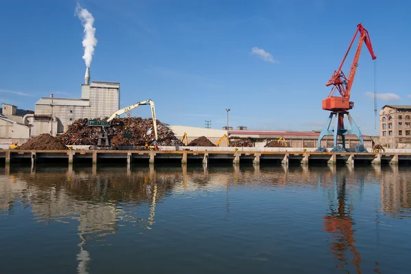 Industria en el río Nervión —  Fotos de Stock