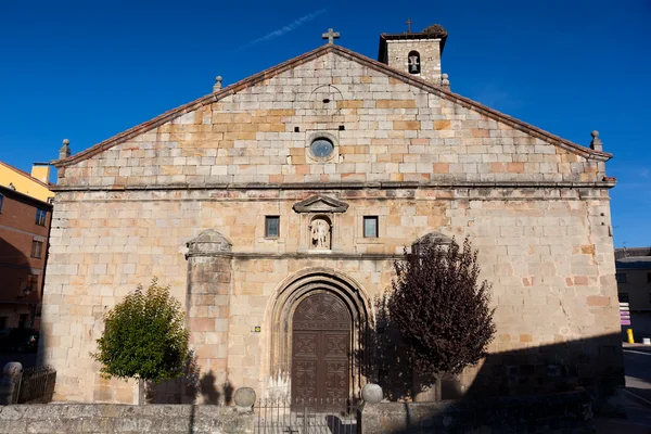 Biserica San Leonardo de Yagüe — Fotografie, imagine de stoc