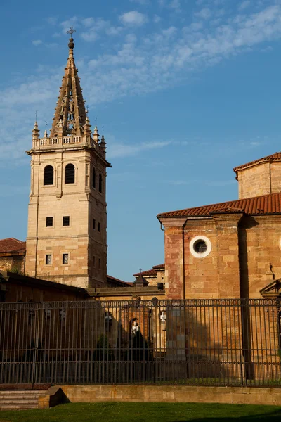 Centro città di Oviedo, Asturie, Spagna — Foto Stock