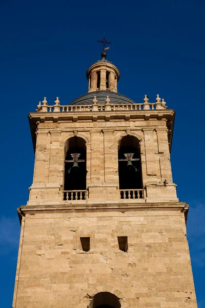 Torre de sino da catedral de Ciudad Rodrigo, Salamanca, Espanha — Fotografia de Stock
