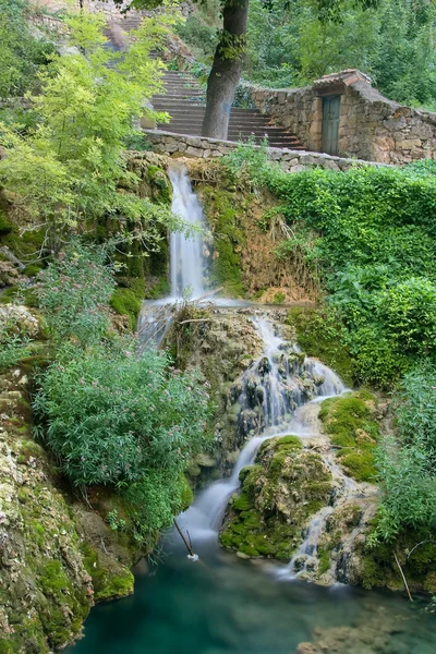 Cascade van orbaneja del castillo, burgos, castilla y leon, Spanje — Stockfoto