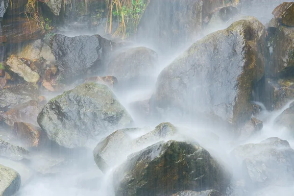 Waterval in van Trueba inzet — Stockfoto